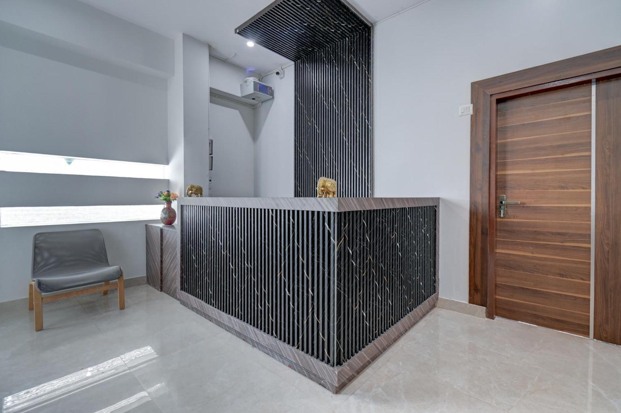 Hotel Cloud 9 Luxury Stay Mysore Bagian luar foto